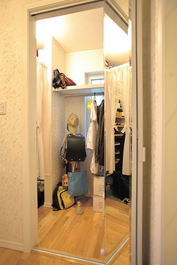 セルコホーム 【50坪台|間取り|吹き抜け】シャンデリアが良く映える、ヨーロピアンテイストの上質な住まいの建築実例画像11