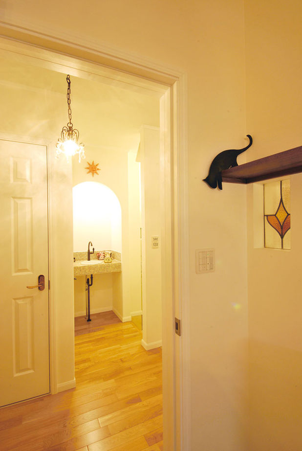 セルコホーム 【30坪台|間取り|無垢材】三角屋根の外観が可愛らしい、中庭でBBQを楽しめるナチュラルな住まいの建築実例画像10