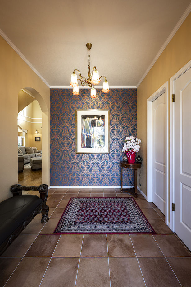 セルコホーム 【６mの吹抜け/ガレージ/パティオ/書斎/バリアフリー】こだわりのすべてを予算内で実現の建築実例画像10