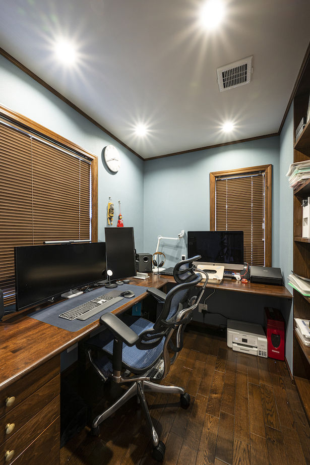 セルコホーム 【６mの吹抜け/ガレージ/パティオ/書斎/バリアフリー】こだわりのすべてを予算内で実現の建築実例画像11