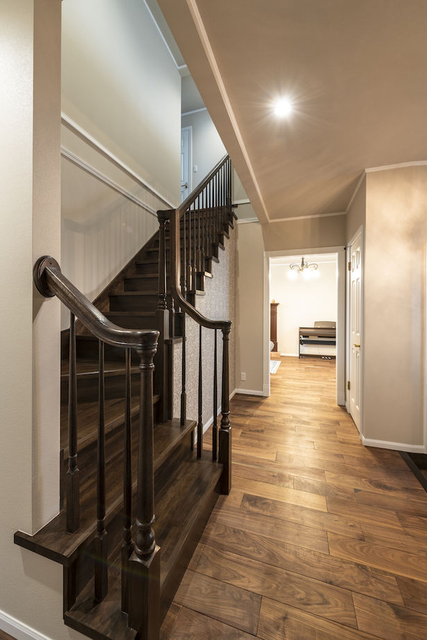 セルコホーム 【40坪台/レンガの外壁/暖炉】イギリスで共感した心豊かな暮らしを、カナダ輸入住宅で賢く叶えたの建築実例画像2