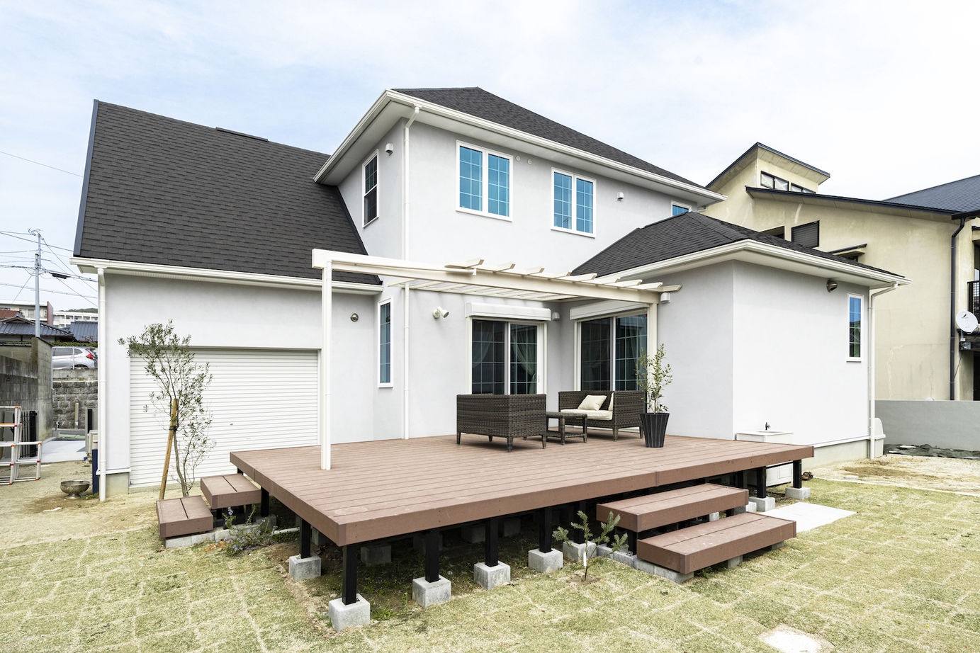 セルコホーム 【インナーガレージ/ウッドデッキ】内と外が巧みにつながる工夫でみんなが思い出を紡げる住まいにの建築実例画像12