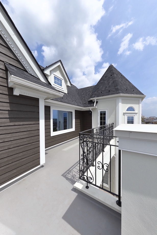 セルコホーム 【レンガと白壁の外観/和室】「太平洋を眺める丘の城」をコンセプトにしたレンガ造りの洋館の建築実例画像7