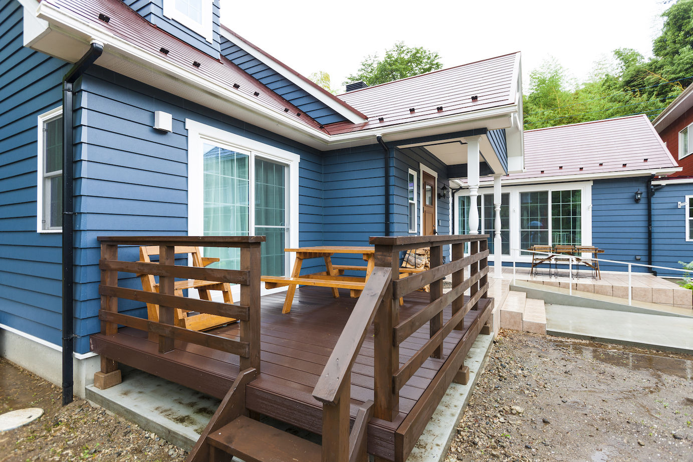 セルコホーム 【薪ストーブ/３世帯】北欧の絵本キャラクターの家をモチーフに描いた暮らしやすく遊び心に満ちたデザインの建築実例画像5