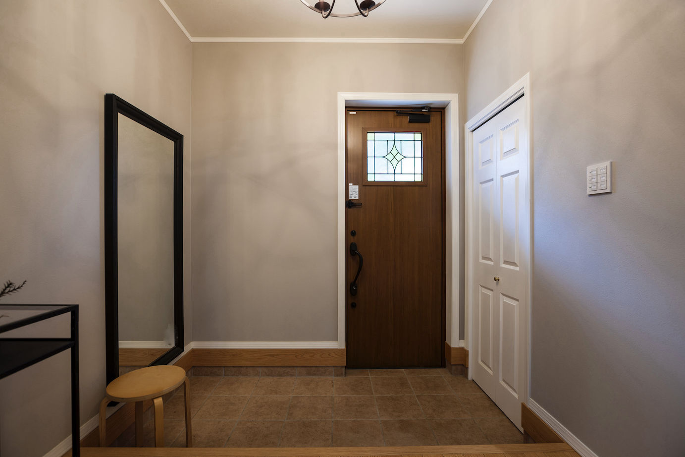 セルコホーム 【薪ストーブ/３世帯】北欧の絵本キャラクターの家をモチーフに描いた暮らしやすく遊び心に満ちたデザインの建築実例画像6