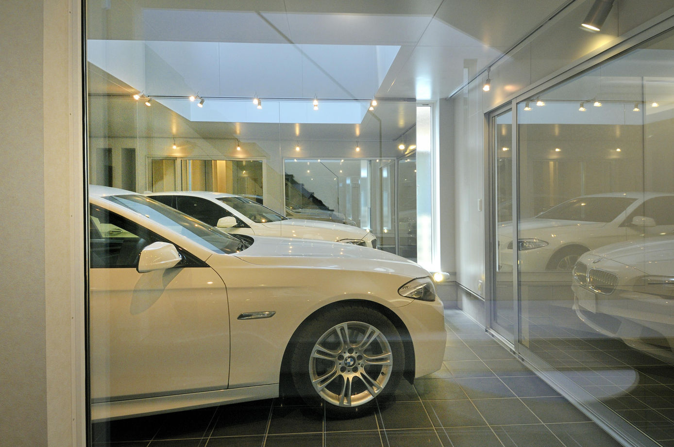 ポウハウス一級建築士事務所（ポラスグループ） 【狭小地/2階建て/2300万円/20坪台/間取り】愛車を1番カッコよく愛でられるこだわりのガレージハウスの建築実例画像8