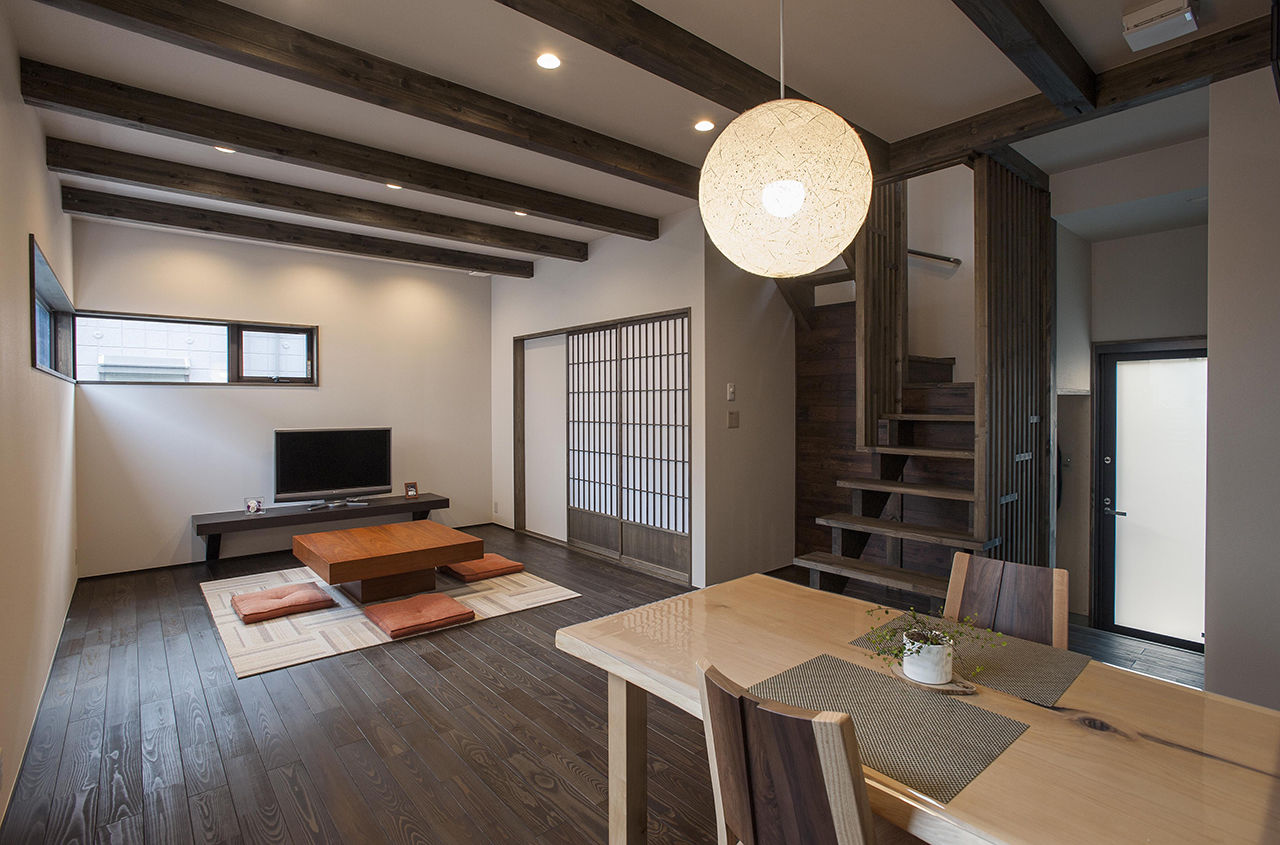 ポウハウス一級建築士事務所（ポラスグループ） 【2150万円/30坪/間取り図有】大工が選ぶ、木にこだわった和モダンの家。熟練職人による技巧も魅力の建築実例画像3