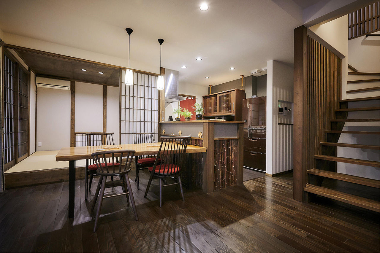 ポウハウス一級建築士事務所（ポラスグループ） 【2360万円/30坪台】ぬくもりある自然素材や和の建具にこだわった、憧れの和モダンな住まいの建築実例画像6