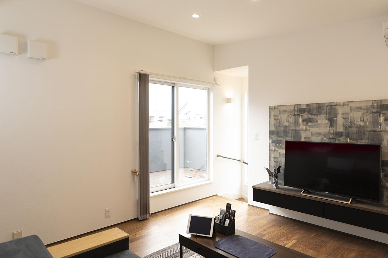 ポウハウス一級建築士事務所（ポラスグループ） 【2500万円/30坪台/間取り図有】愛車とともに、バーカウンターで仲間と語らう。憧れのガレージハウス誕生の建築実例画像9