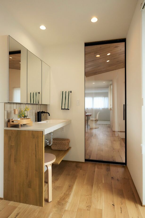 ポウハウス一級建築士事務所（ポラスグループ） 【ダウンフロアリビング/テラス/間取り図有】和の要素を取り入れた居心地のいい平屋の住まいの建築実例画像8