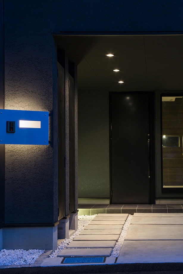 モレスの家 [兵庫県西宮市×狭小]敷地22坪・間口4.5ｍの狭小地でも、この開放感　４人家族が広々と暮らす家の建築実例画像8