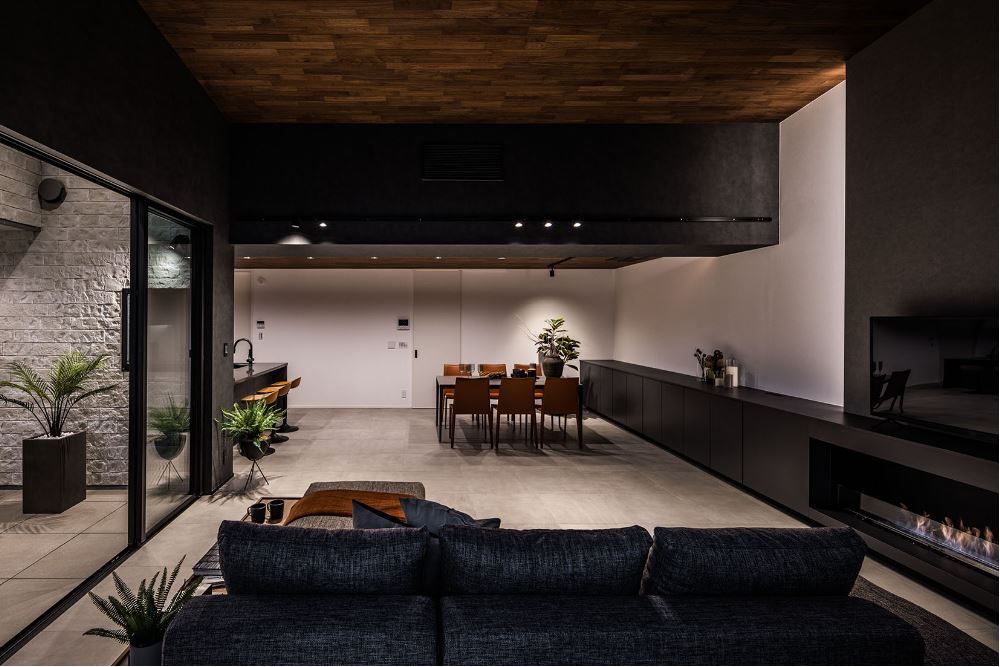 モレスの家 【芦屋市×こだわりデザイン】エタノール暖炉が空間をより引き立てる”アウトサイドリビングのある家”の建築実例画像15