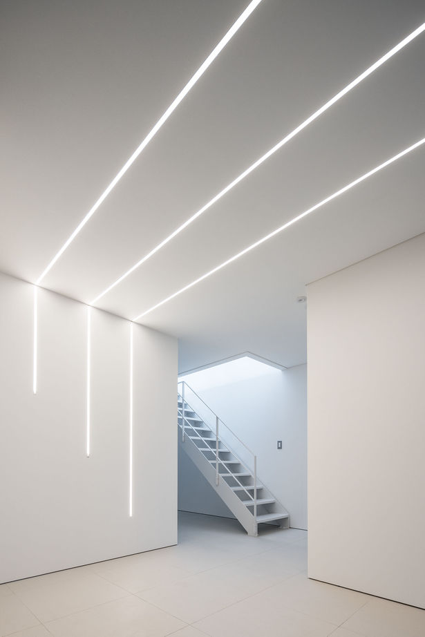 モレスの家 【芦屋市×４０００万円台～】”閉じながら開く”こだわりを叶えつつも住みやすさも兼ね備えた”白い家”の建築実例画像12