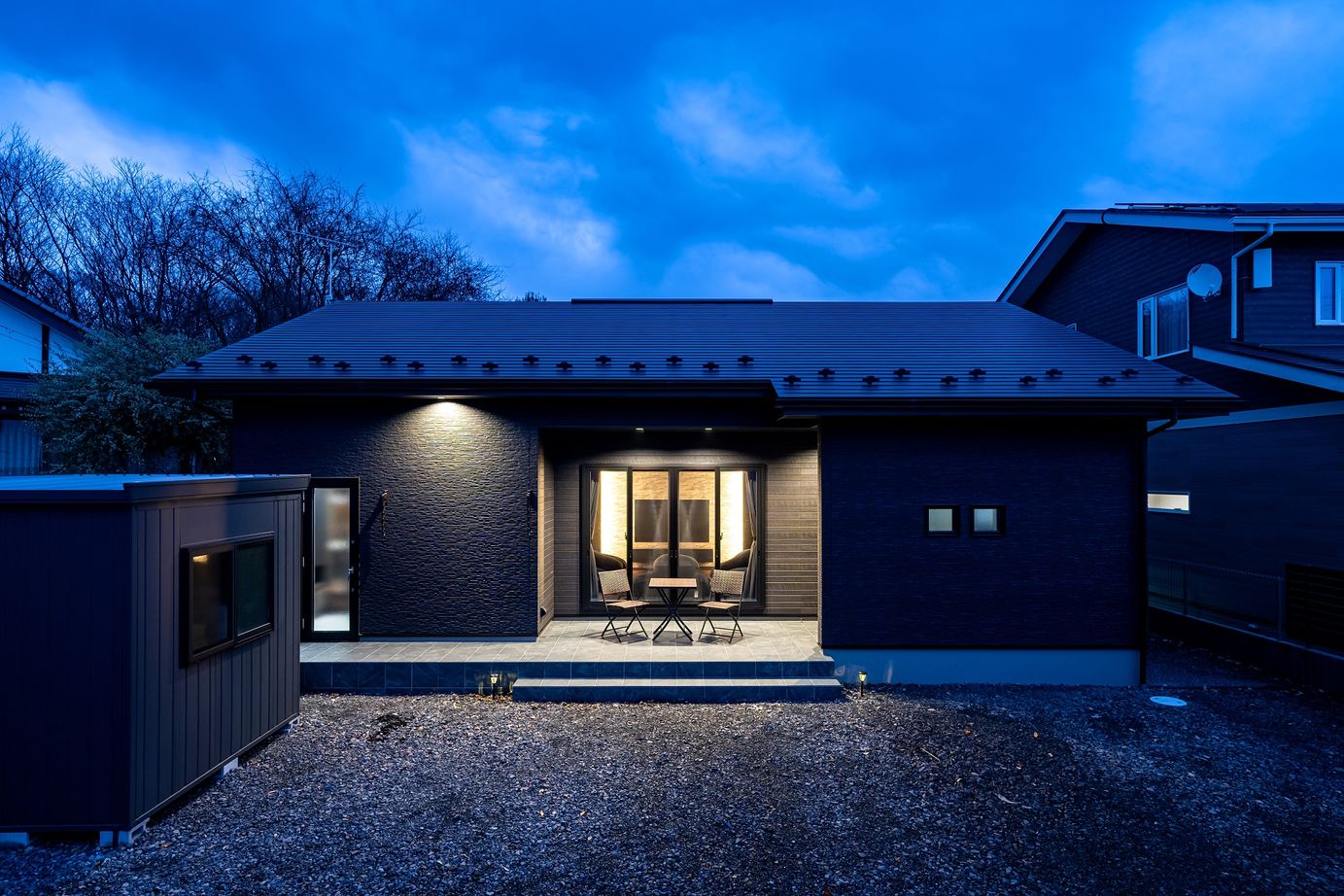 石井工務店 きもちいいと暮らしやすいを両立するモダンな平屋の建築実例画像1