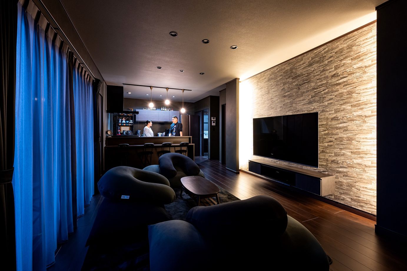 石井工務店 きもちいいと暮らしやすいを両立するモダンな平屋の建築実例画像2