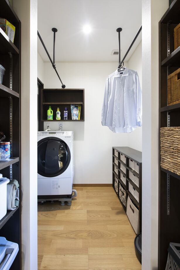 石井工務店 南国リゾートをイメージした吹き抜けリビングのある家の建築実例画像5