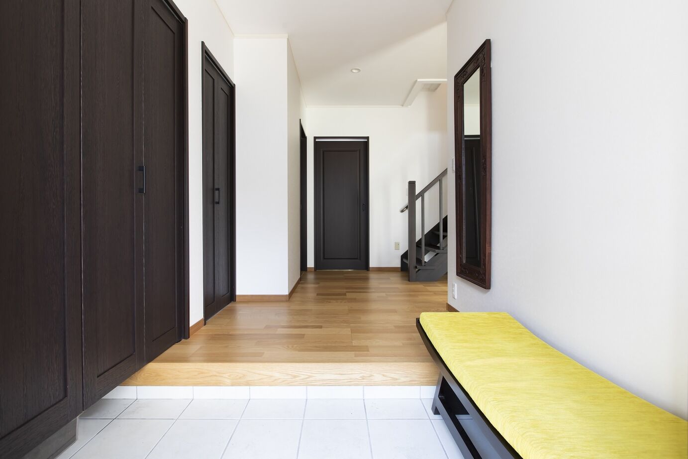 石井工務店 南国リゾートをイメージした吹き抜けリビングのある家の建築実例画像6