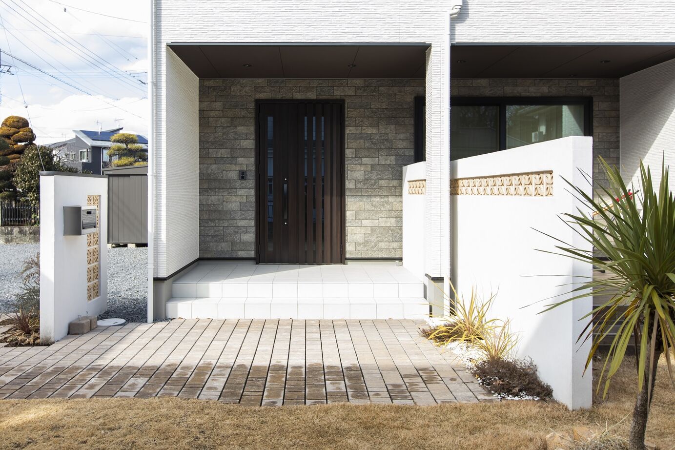 石井工務店 南国リゾートをイメージした吹き抜けリビングのある家の建築実例画像7