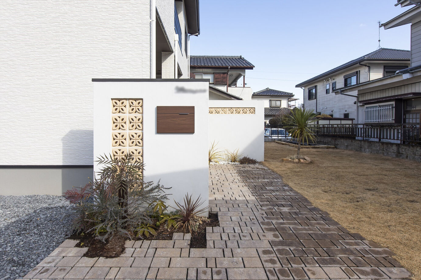 石井工務店 南国リゾートをイメージした吹き抜けリビングのある家の建築実例画像8