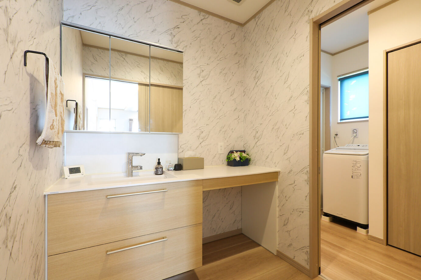 石井工務店 吹抜けと高性能で叶える愛猫と趣味を満喫する豊かな生活空間の建築実例画像9