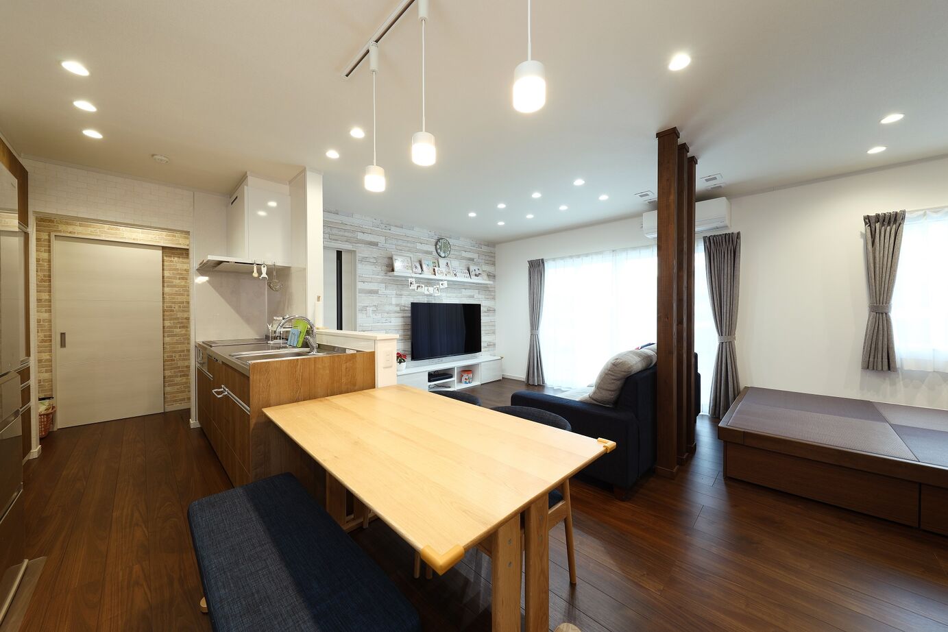 石井工務店 家事ラク動線が嬉しい、子育てしやすいコンパクトな平屋の建築実例画像2