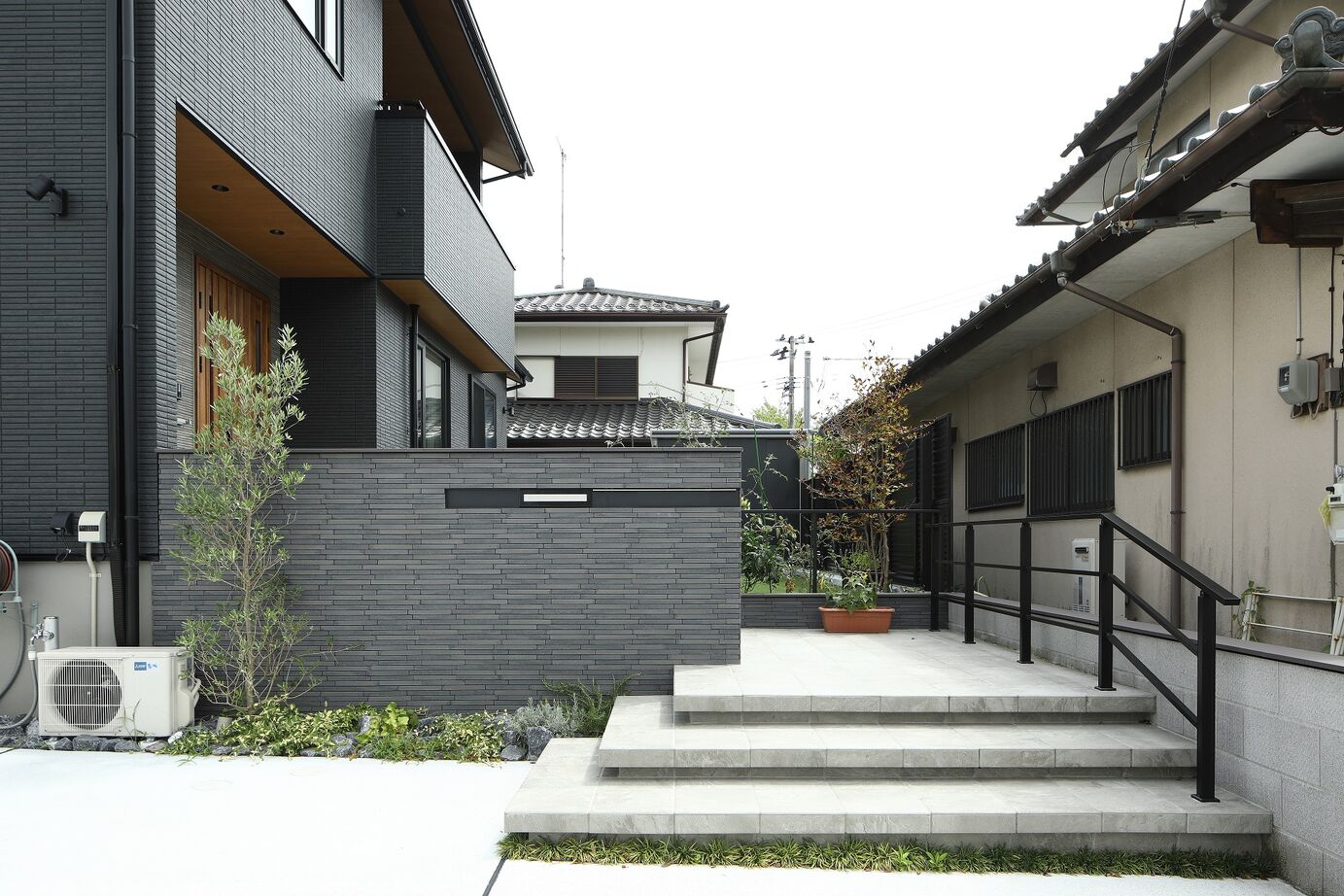 石井工務店 水回りの回遊動線で日々の家事を楽に！収納充実でママに嬉しい住まいの建築実例画像6