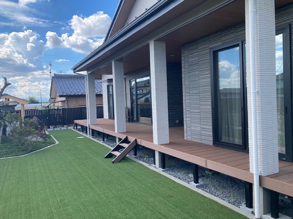 石井工務店 ウッドデッキが広がる唯一無二の二世帯で暮らす平屋の建築実例画像10