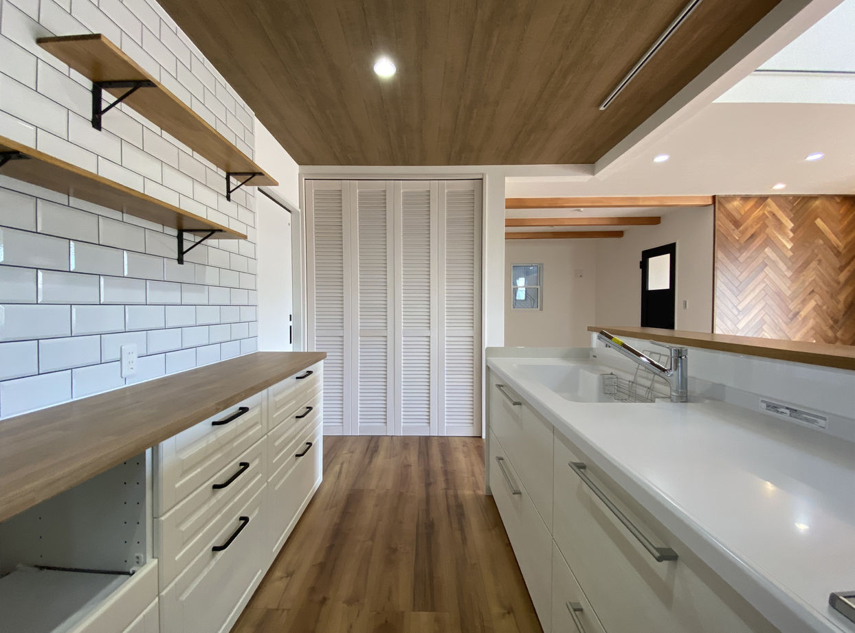 【イチケン】土地付き注文住宅のDigLife 【2000万円台/間取り図あり/4LDK/アメリカンハウス】これが土地付き注文住宅！総額が分かる安心感に大満足の建築実例画像8