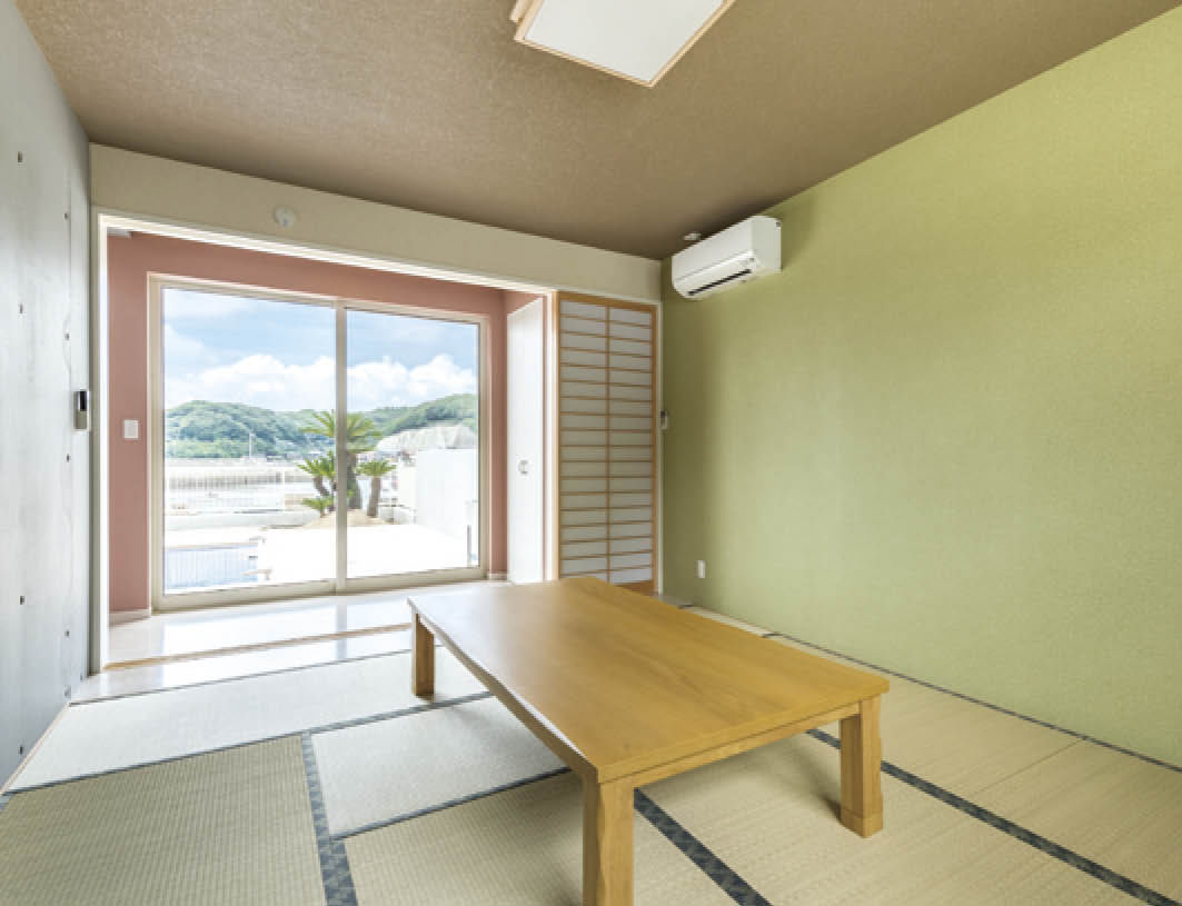 崎田工務店 【76坪/自宅プール/バーカウンター/リゾート】開放感に満ちた海沿いの家。潮風に強い鉄筋コンクリート住宅の建築実例画像7