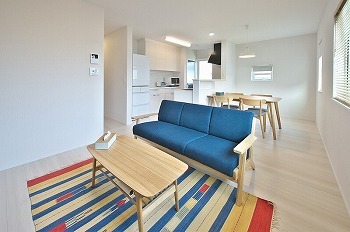 星野工務店 ほどよい重厚感が魅力の住まいで一年中快適な暮らしを実現。光熱費を抑える性能の高さも自慢の「ＦＰの家」の建築実例画像5