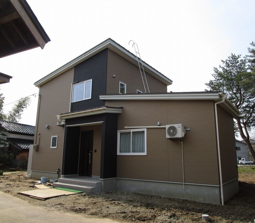 星野工務店 匠の技がいきる和の寛ぎ空間を、高い住宅性能が包み込む。ぬくもりに満ちた「FPの家」の建築実例画像