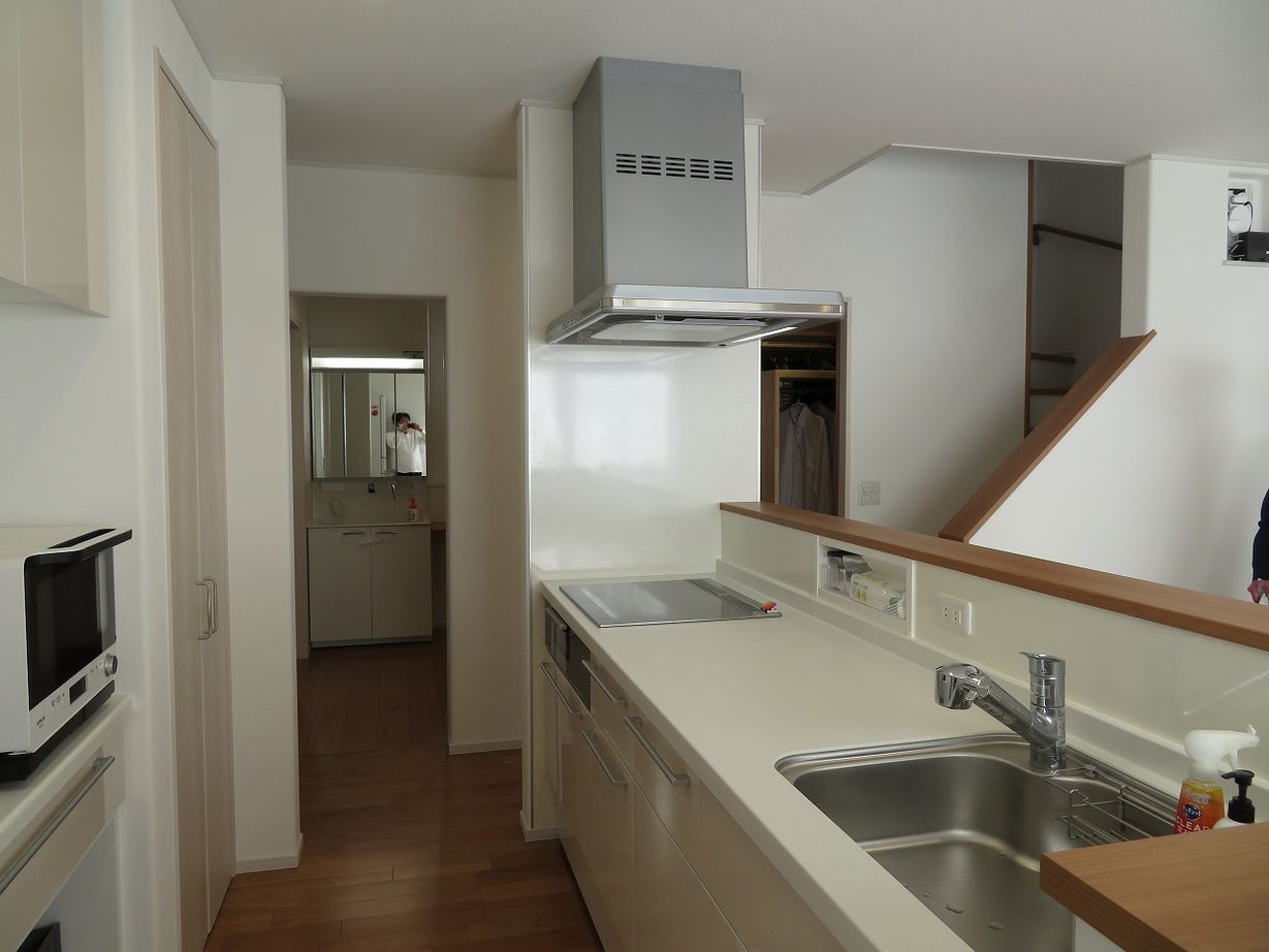 星野工務店 共働き家族にうれしい家事ラクな間取りが特徴。匠の技術力で叶えた高断熱・高気密の邸宅の建築実例画像2