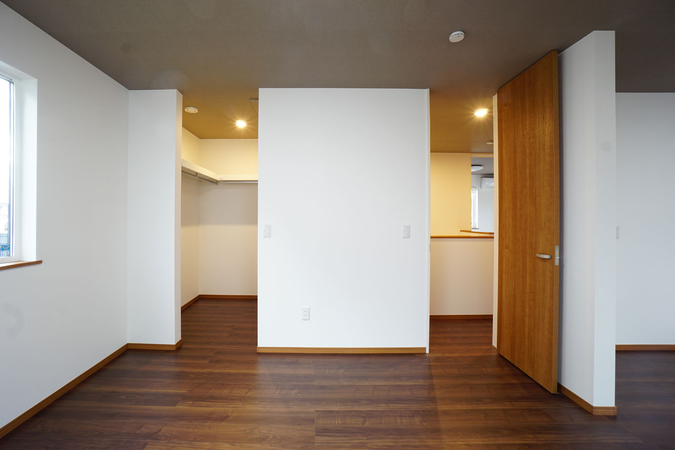 星野工務店 シンプルモダンの中に便利がたくさんある家の建築実例画像4