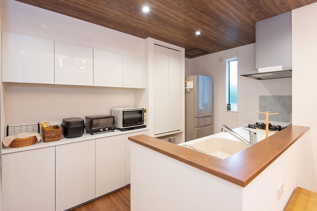 ＭＯＫ　ＨＯＵＳＥ　（ポラスグループ） 【1000万円台/ローコスト/3LDK】階段の吹抜けから温かい光が差し込む、家族の笑顔があふれる家の建築実例画像6