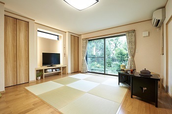 北辰工務店（ポラスグループ） 【完全分離二世帯住宅】　お茶を楽しむ本格和室とナチュラルモダンのお住まいの建築実例画像3