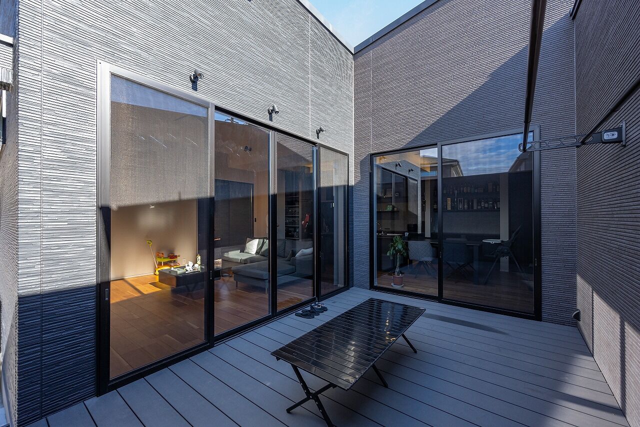 北辰工務店（ポラスグループ） 【2000万円台/30坪台/平屋/間取り図有】プライベートな中庭から光を取り込んだ、開放的なリビングのある家の建築実例画像3