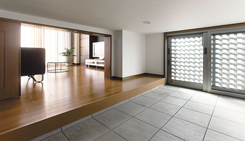 ミサワホーム 収納力たっぷりの「蔵」や開放的な大空間。「心ときめくわが家です」の建築実例画像3