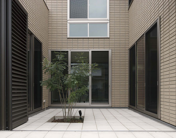 ミサワホーム 光と風を楽しむ中庭のある家　家族のつながりと開放感を実現の建築実例画像6