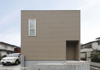 ミサワホーム 光と風を楽しむ中庭のある家　家族のつながりと開放感を実現の建築実例画像8