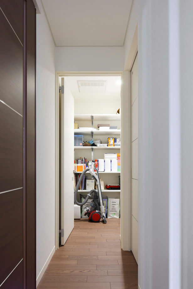 ミサワホーム 20坪の敷地で広く暮らす工夫が満載。ビルトインガレージや大収納空間「蔵」の建築実例画像4