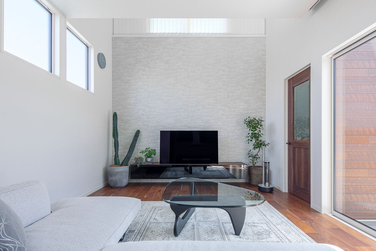 ミサワホーム 3方向の光を招く陽だまりリビング。ふたりで共有する「くつろぎの時間」の建築実例画像2