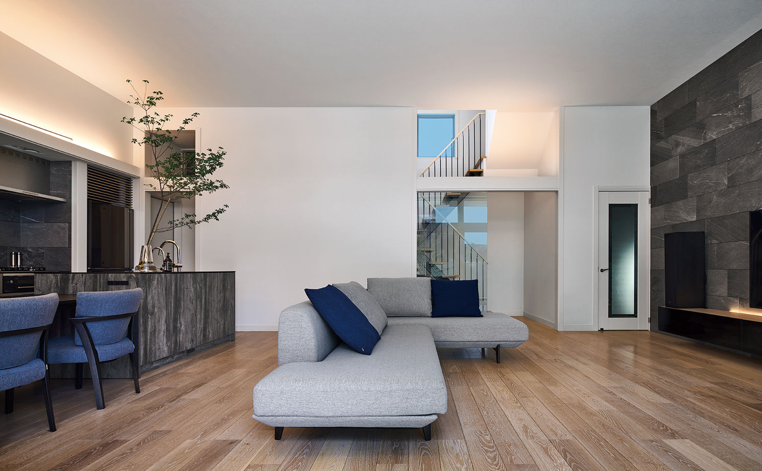 ミサワホーム 【高天井/高窓/書斎】家族の何気ない日常が、何よりも大切な時間になるの建築実例画像2