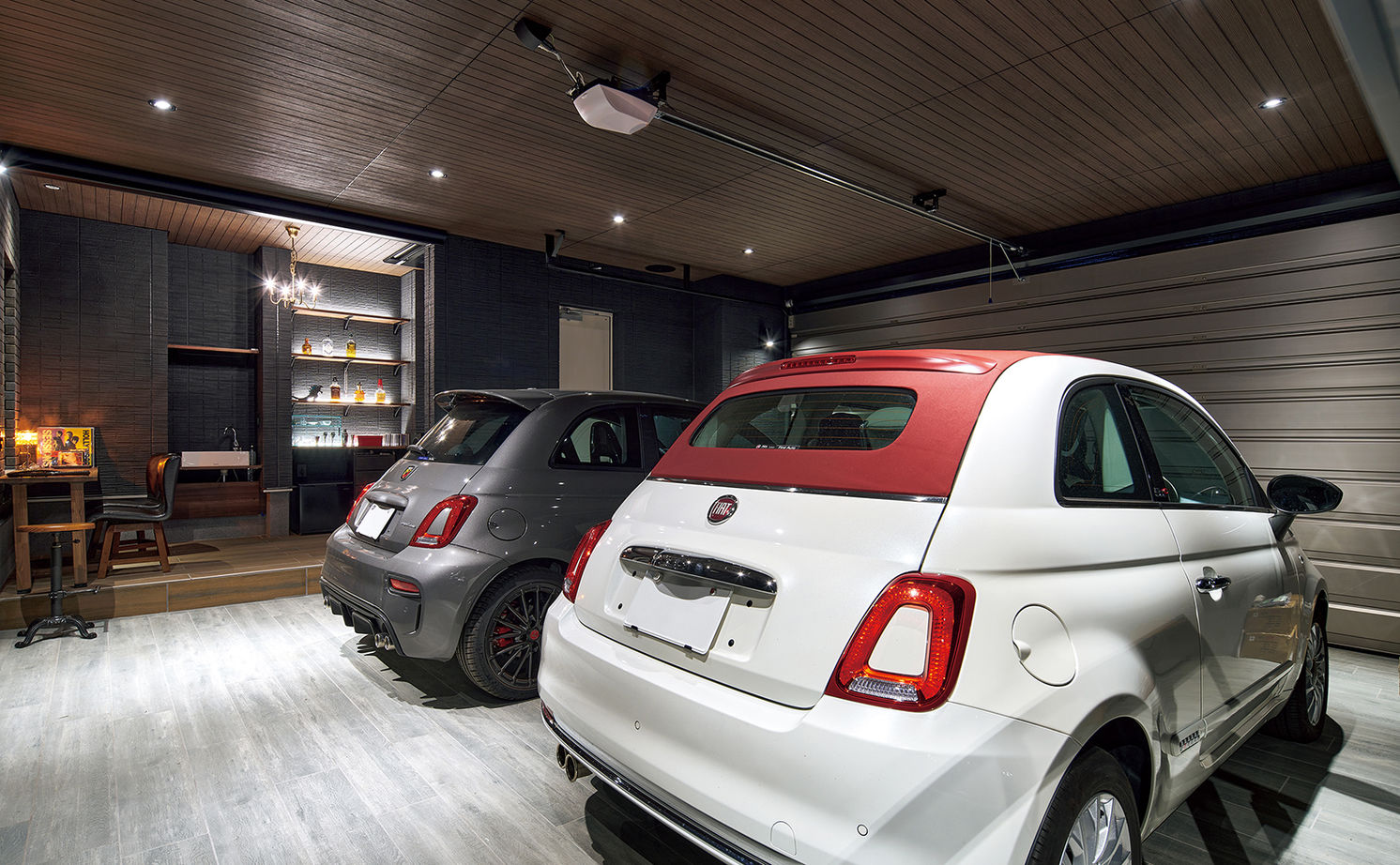 ミサワホーム 【高天井・ビルトインガレージ・趣味を楽しむ】至福の時間を愉しむ、ガレージのある住まいの建築実例画像2