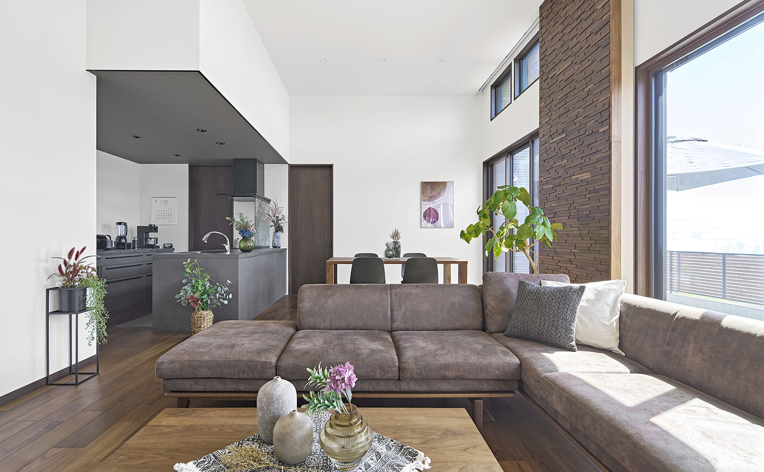 ミサワホーム 【平屋／30坪台／蔵のある家】平屋で楽しむ大きな空間と、将来を見据えた暮らしの建築実例画像2