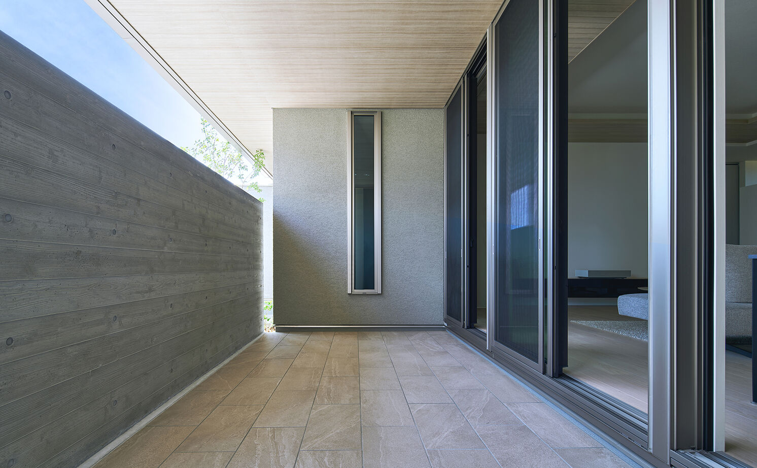 ミサワホーム 【平屋／30坪台／天井高約３m】大きな窓の開放感とプライバシーが両立する暮らしの建築実例画像5