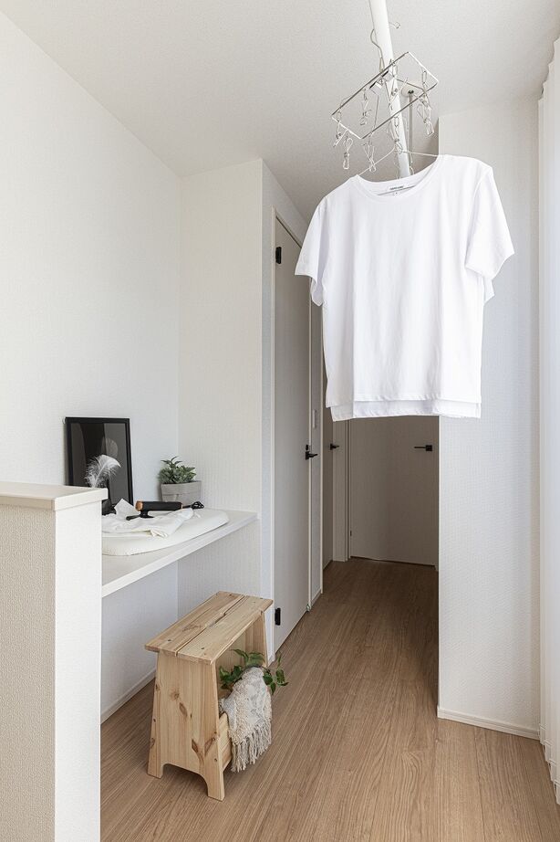 タクトホーム 【1000万円台／家事動線／収納充実／間取図】デザイン性を重視し、「お洒落であること」を追求した住まいの建築実例画像8