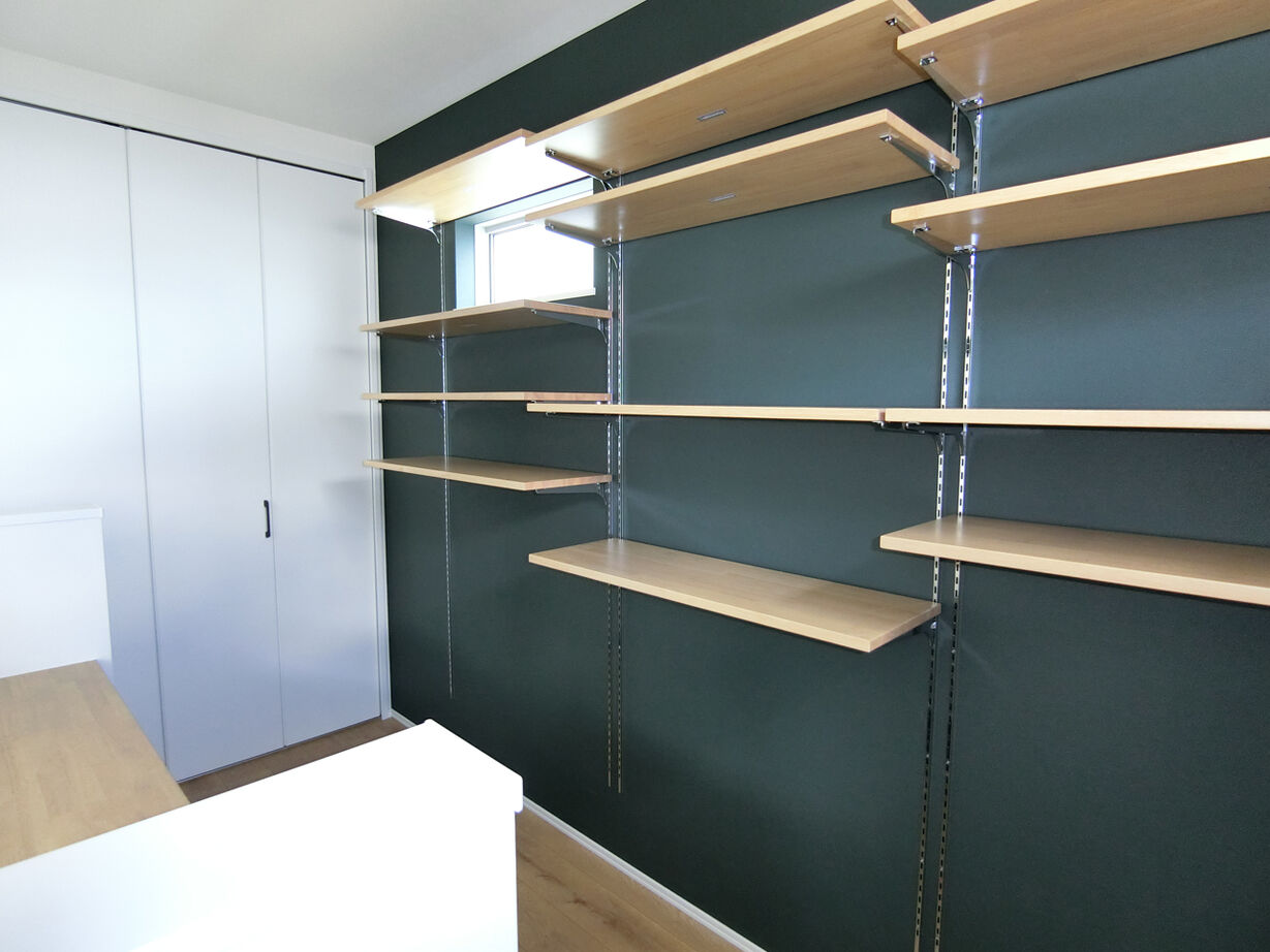 アルホームサービス（シンプルノート茨木・高槻スタジオ） 高槻市｜2300万円台｜間取り図あり｜お気に入りに囲まれてリモートワークができる書斎のある家の建築実例画像5