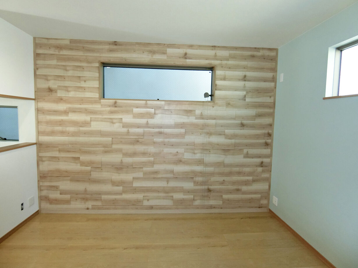 アルホームサービス（シンプルノート茨木・高槻スタジオ） 大阪市｜狭小地｜間取り図あり｜キッチンとテラスが一体につながる、外ごはんを楽しめる家の建築実例画像2