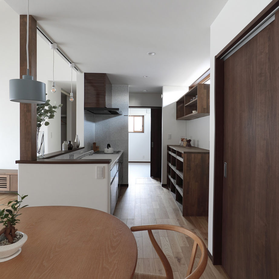 WABIKA/廣神建設（ひろかみけんせつ） 【2,487万円/平屋】家事が楽しくなる工夫が詰まった心地よい和モダンの住まいの建築実例画像5