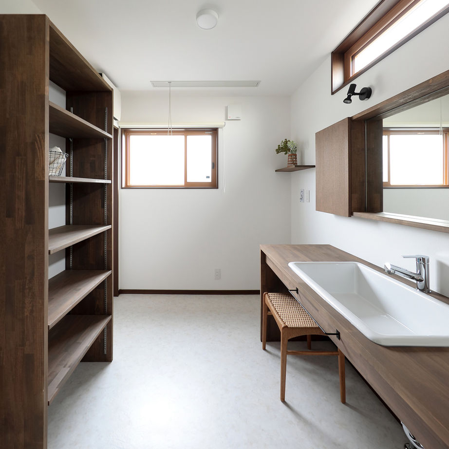 WABIKA/廣神建設（ひろかみけんせつ） 【2,487万円/平屋】家事が楽しくなる工夫が詰まった心地よい和モダンの住まいの建築実例画像7